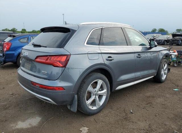 
								2018 Audi Q5 full									