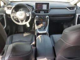 
										2020 Toyota Rav4 full									