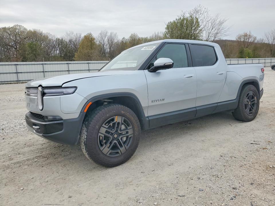 2025 Rivian R1t