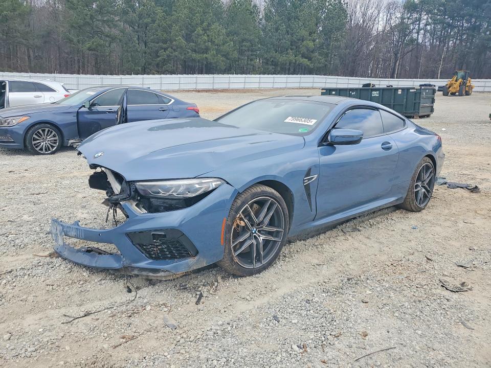 2020 BMW M8
