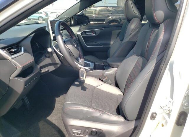 
								2022 Toyota Rav4 full									