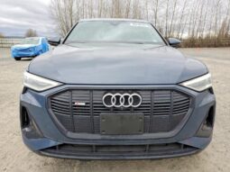 
										2022 Audi E-tron full									