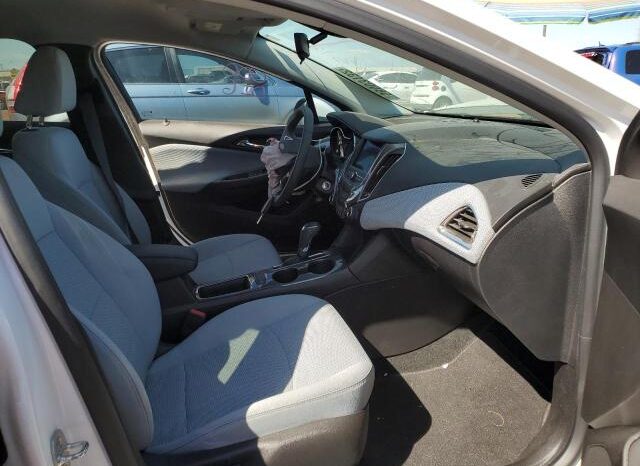
								2019 Chevrolet Cruze full									