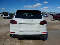 
										2016 Porsche Cayenne full									