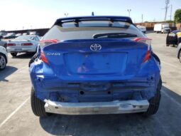 
										2019 Toyota C-hr full									