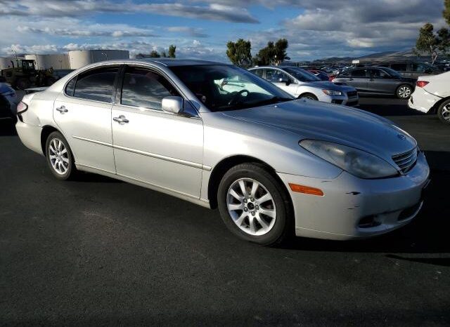 
								2002 Lexus Es 300 full									