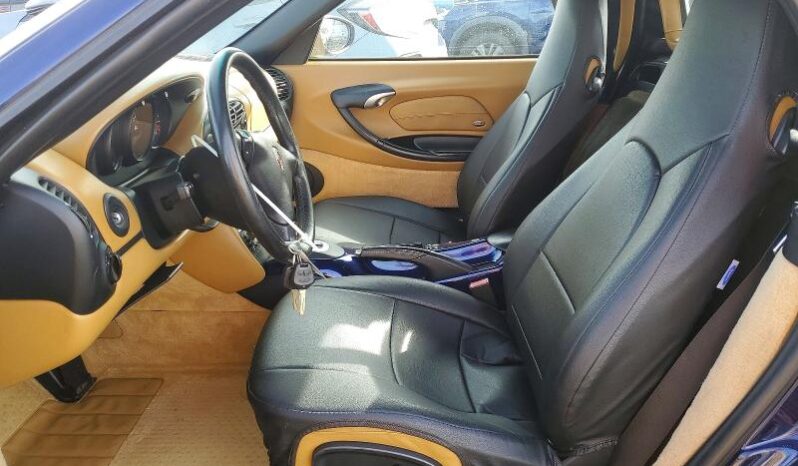 
								2001 Porsche Boxster full									