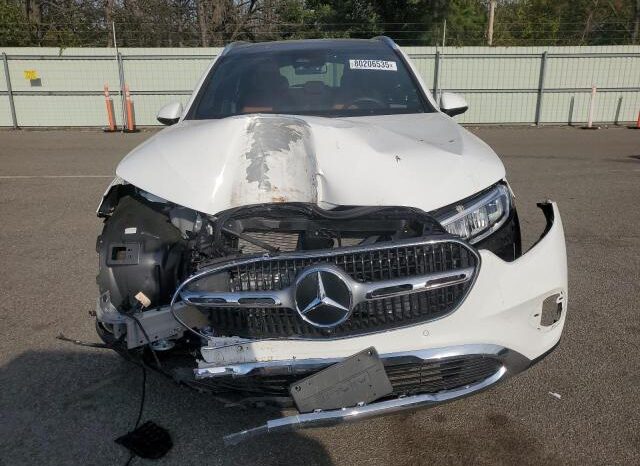 
								2025 Mercedes-benz Glc 300 4m full									