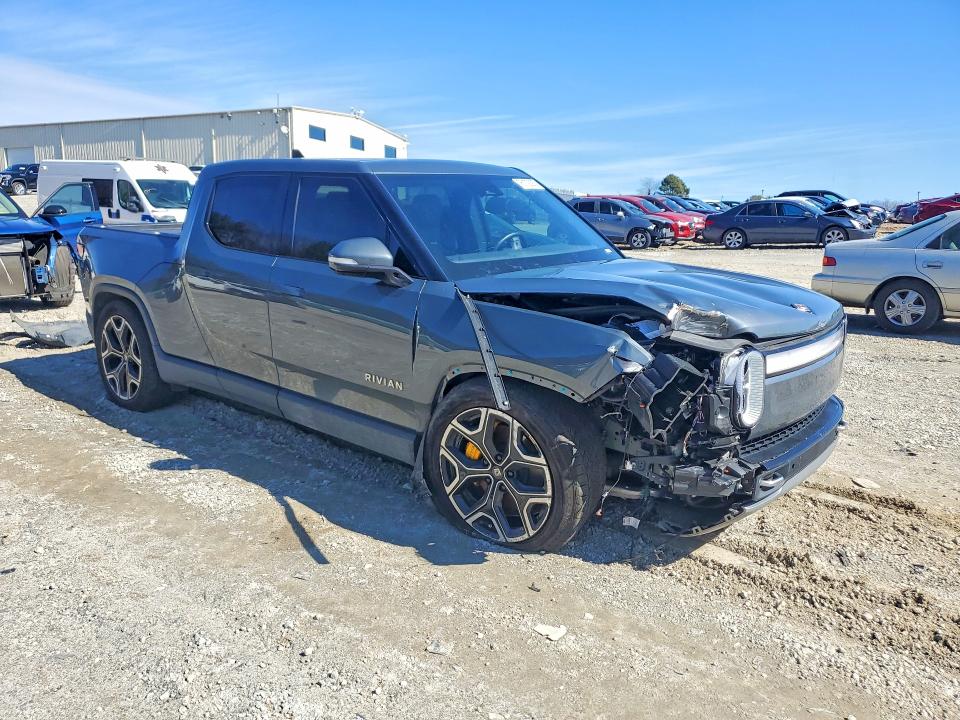 2022 Rivian R1t
