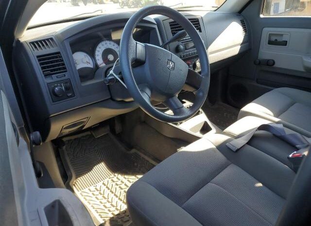 
								2006 Dodge Dakota full									