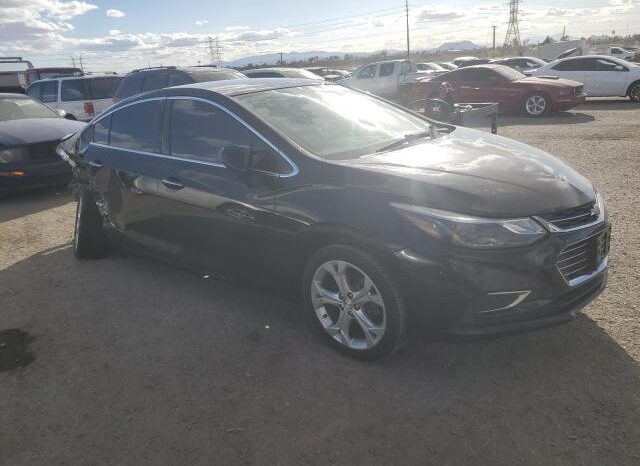 
								2017 Chevrolet Cruze full									