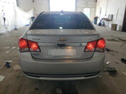 
										2015 Chevrolet Cruze full									