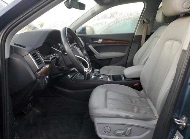 
								2018 Audi Q5 full									