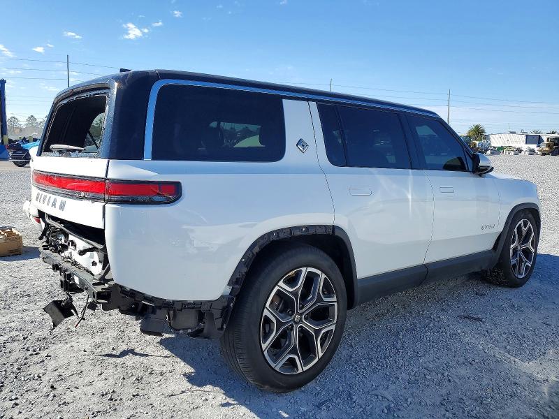 2023 Rivian R1s