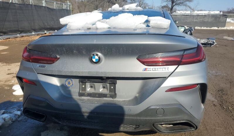
								2025 BMW M8 full									