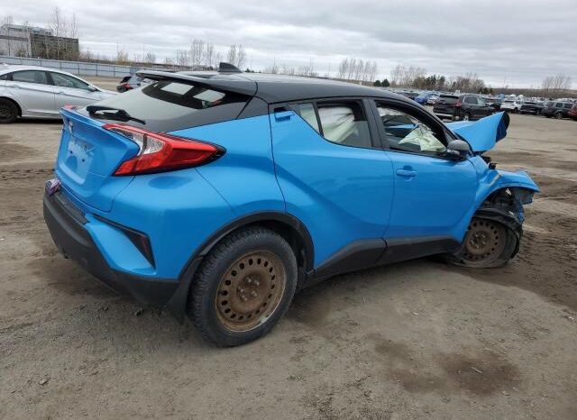 
								2019 Toyota C-hr full									