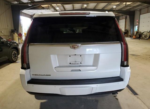 
								2016 Cadillac Escalade full									