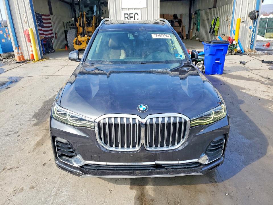 2020 BMW X7