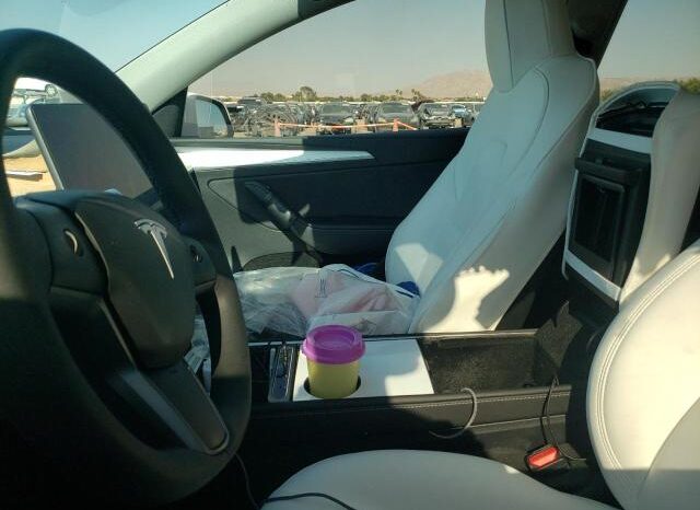 
								2024 Tesla Model y full									