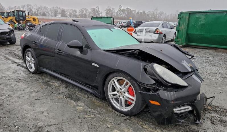 
								2013 Porsche Panamera full									
