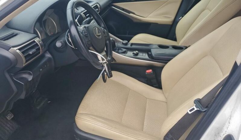 
								2015 Lexus Is 250 full									