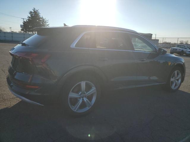 2019 Audi E-tron