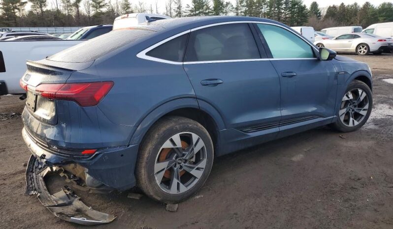 
								2021 Audi E-tron full									