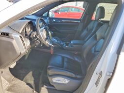 
										2016 Porsche Cayenne full									