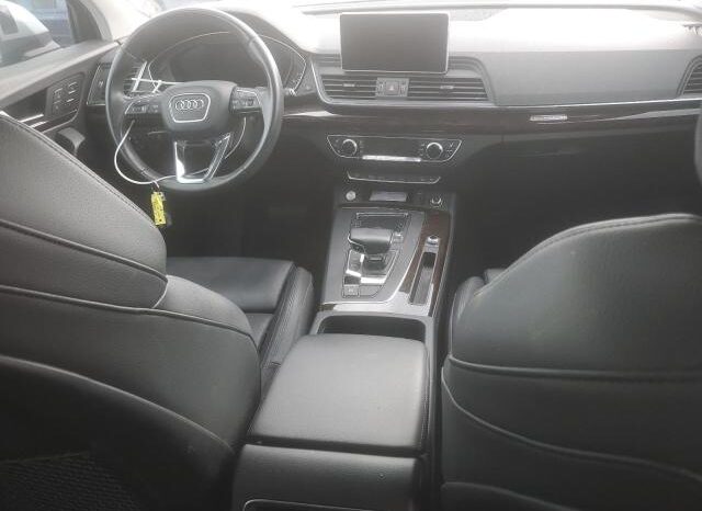 
								2019 Audi Q5 full									