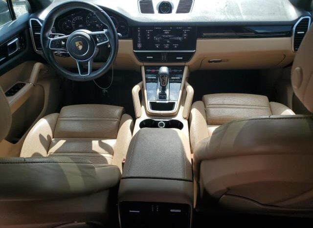 
								2021 Porsche Cayenne full									