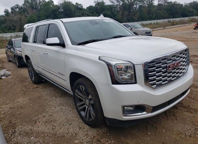 
								2018 Gmc Yukon full									