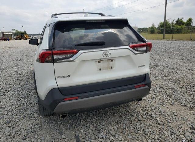 
								2021 Toyota Rav4 full									