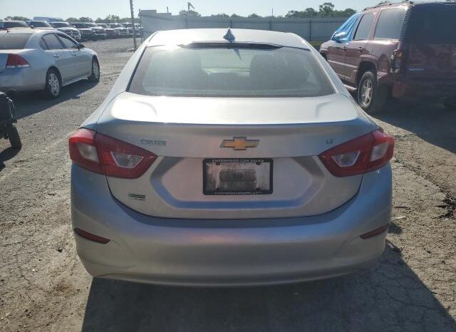 
								2017 Chevrolet Cruze full									