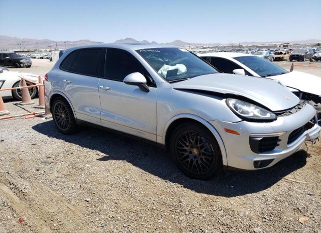 
								2017 Porsche Cayenne full									