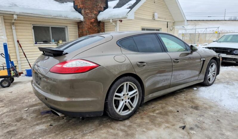 
								2013 Porsche Panamera full									