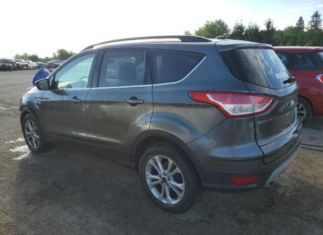 
								2016 Ford Escape se full									