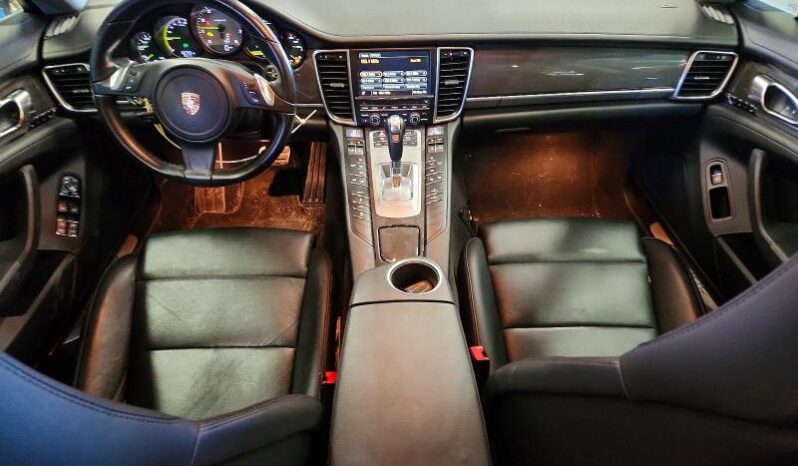 
								2015 Porsche Panamera full									
