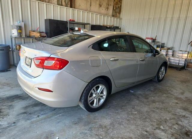 
								2017 Chevrolet Cruze full									