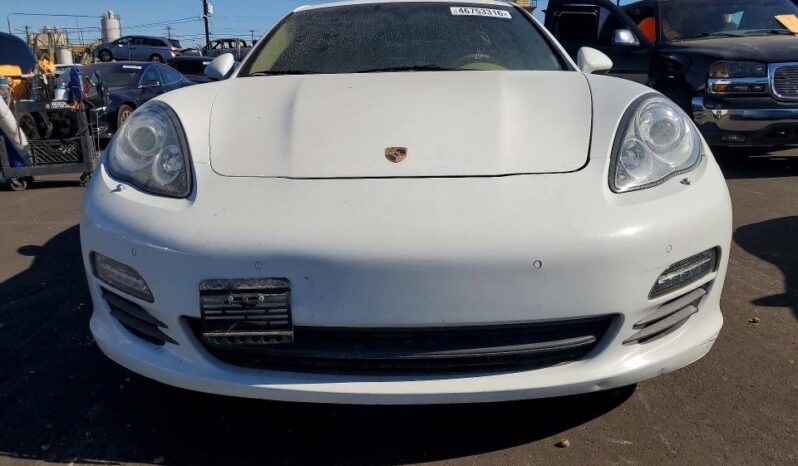 
								2013 Porsche Panamera full									