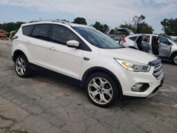 
										2018 Ford Escape tit full									