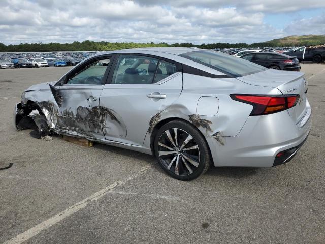 2022 Nissan Altima sr