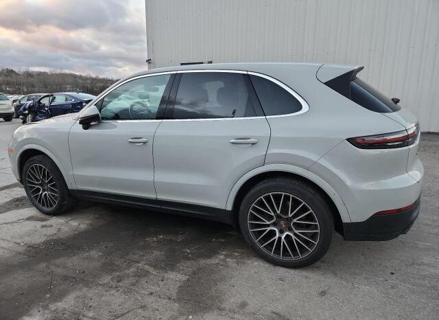 
								2021 Porsche Cayenne full									