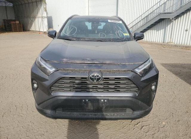 
								2022 Toyota Rav4 full									