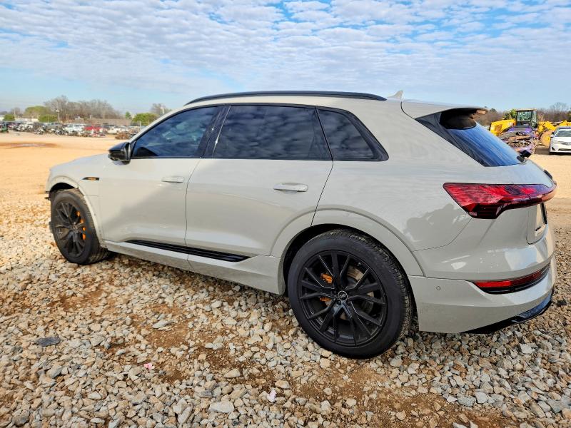 2022 Audi E-tron