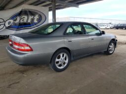 
										2000 Lexus Es 300 full									