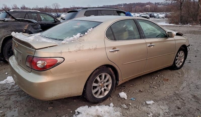 
								2002 Lexus Es 300 full									