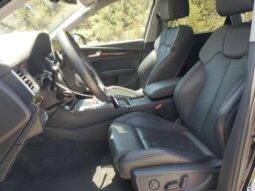 
										2019 Audi Q5 full									
