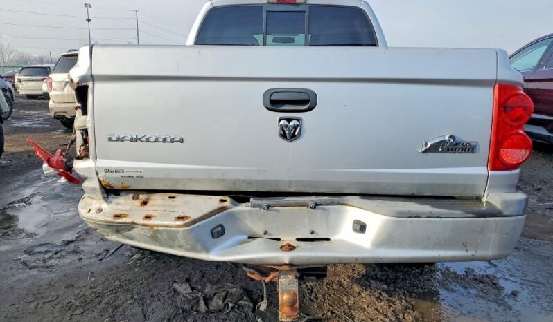 
								2008 Dodge Dakota full									