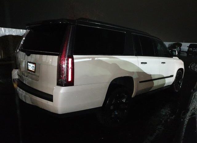 
								2015 Cadillac Escalade full									