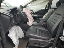 
										2019 Ford Escape tit full									